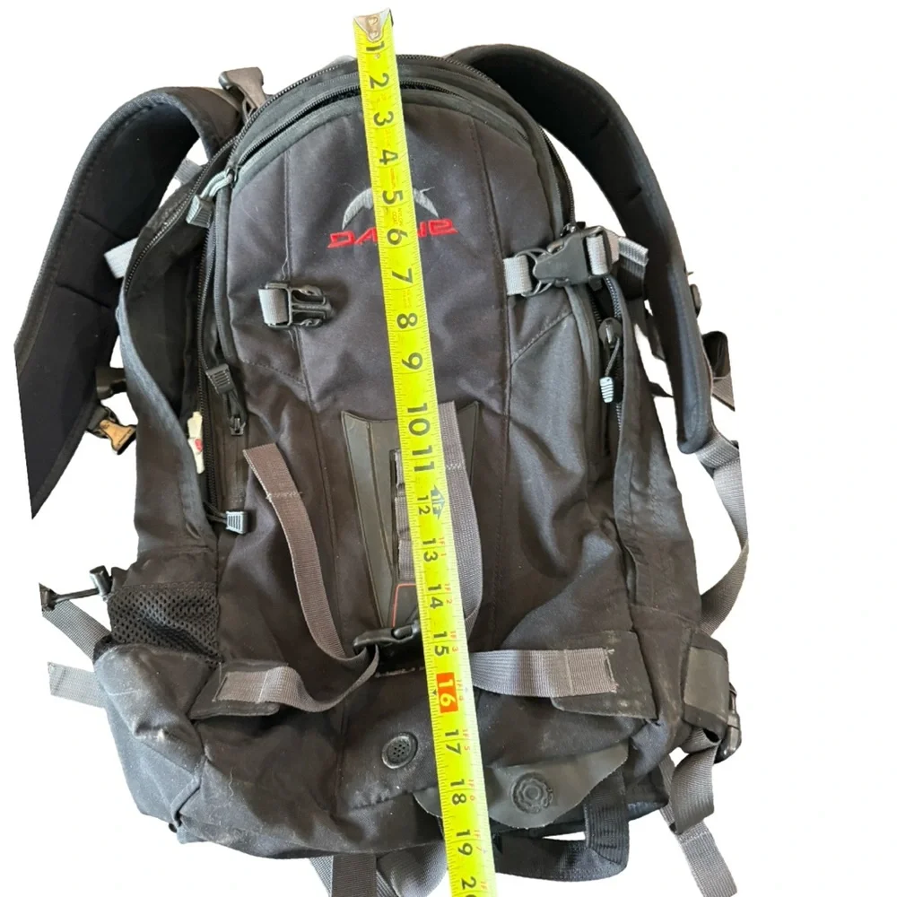 Dakine heli pro